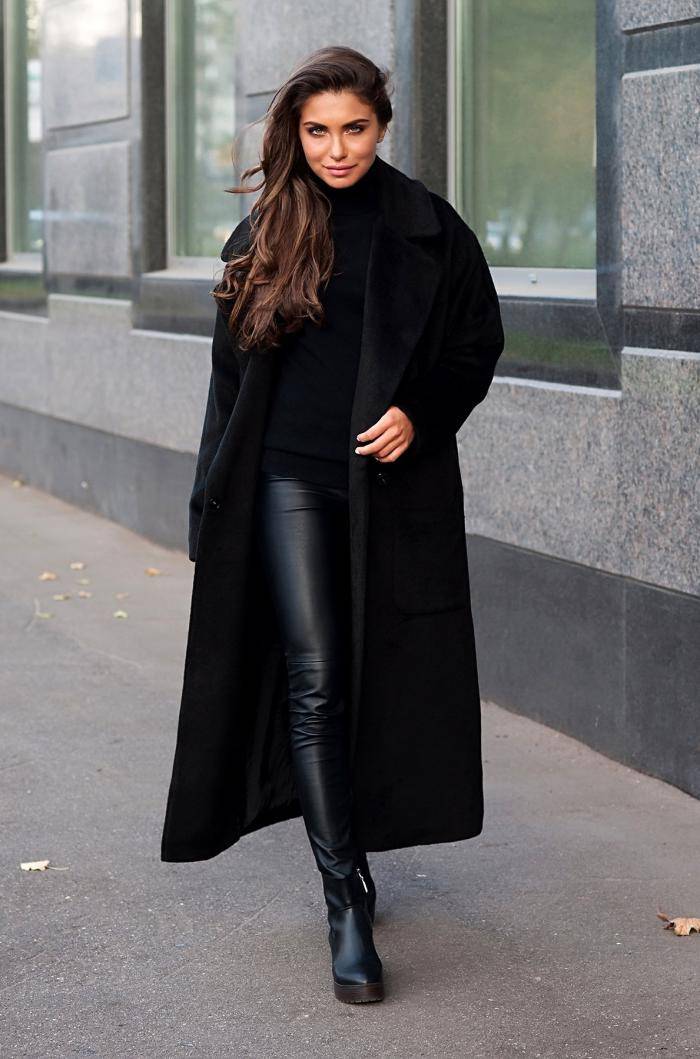 С чем носить черное пальто?
с чем носить черное пальто?