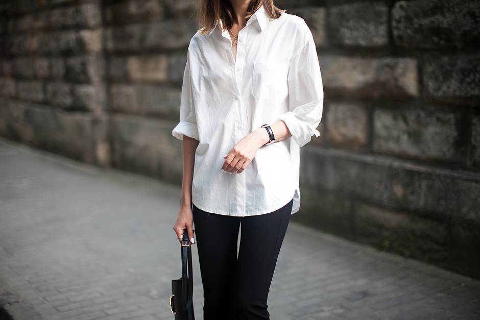 Белые женские рубашки: фото актуальных фасонов, советы стилиста по созданию образов :: syl.ru