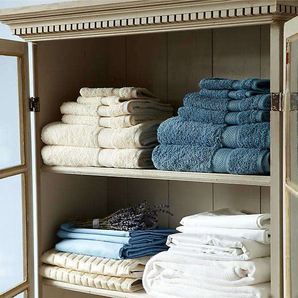 Как хранить одеяла и подушки: практические советы, руководство для домохозяек