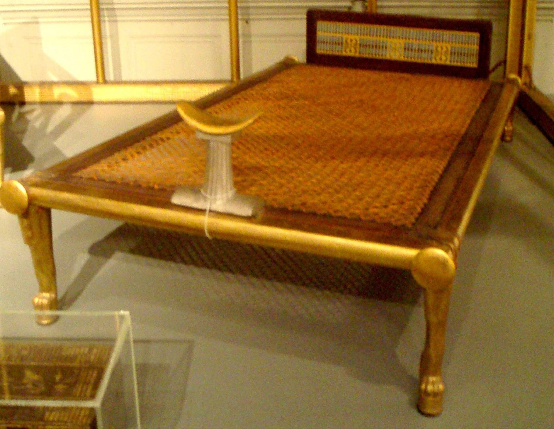 кровать на древнерусском языке