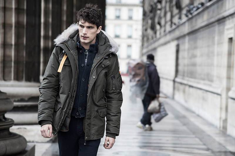 Как выбрать мужскую зимнюю куртку: основные правила выбора