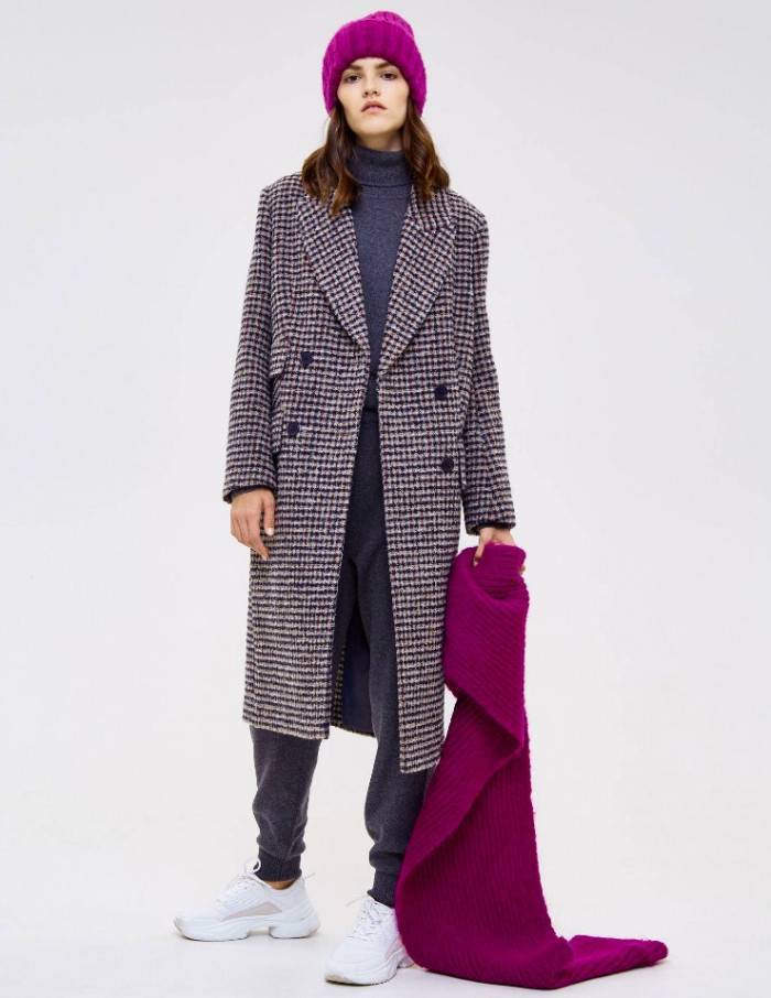 С чем носить пальто оверсайз: луки от модных стилистов