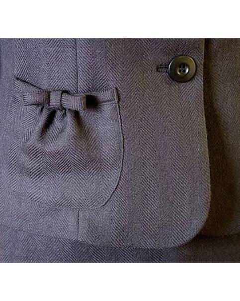 Накладной карман с клапаном на рюкзаки. карман – портфель с закругленными углами по низу. карман-портфель с притачной прямой деталью для складок