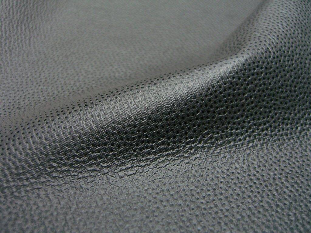 Мембрана в одежде: что это такое, каковы свойства и состав мембранной ткани, как ухаживать за материалом?