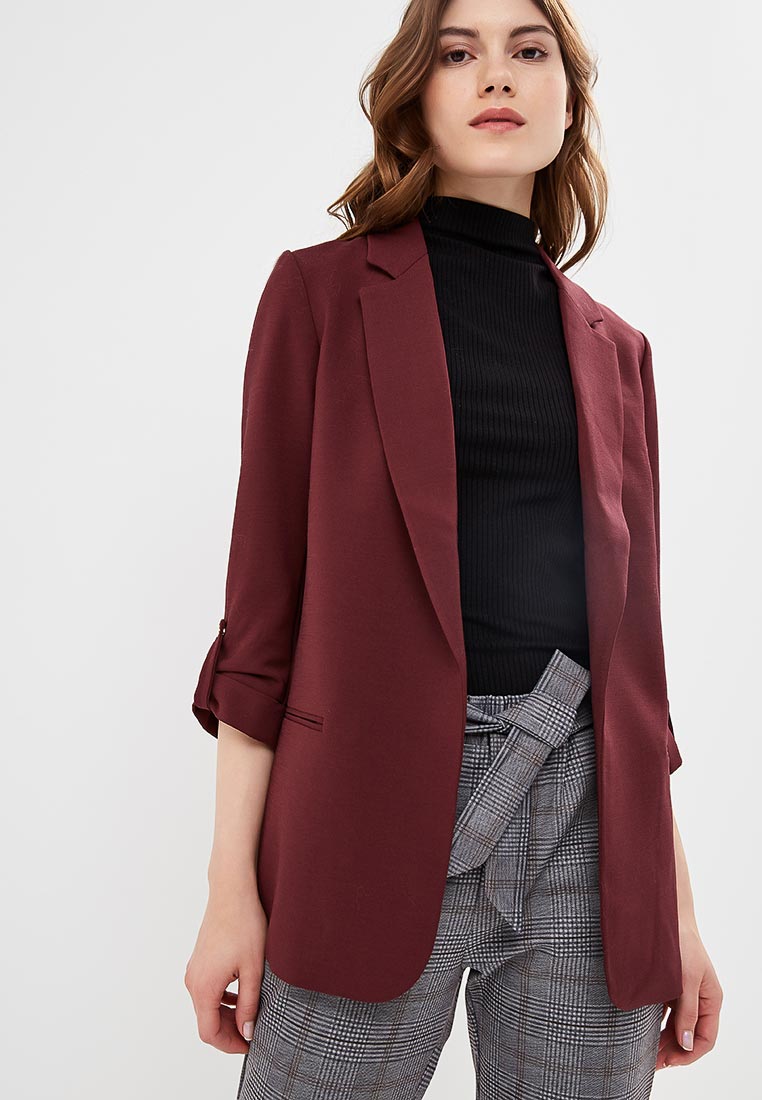 Как стильно комбинировать бордовый бархатный пиджак женский с другими вещами