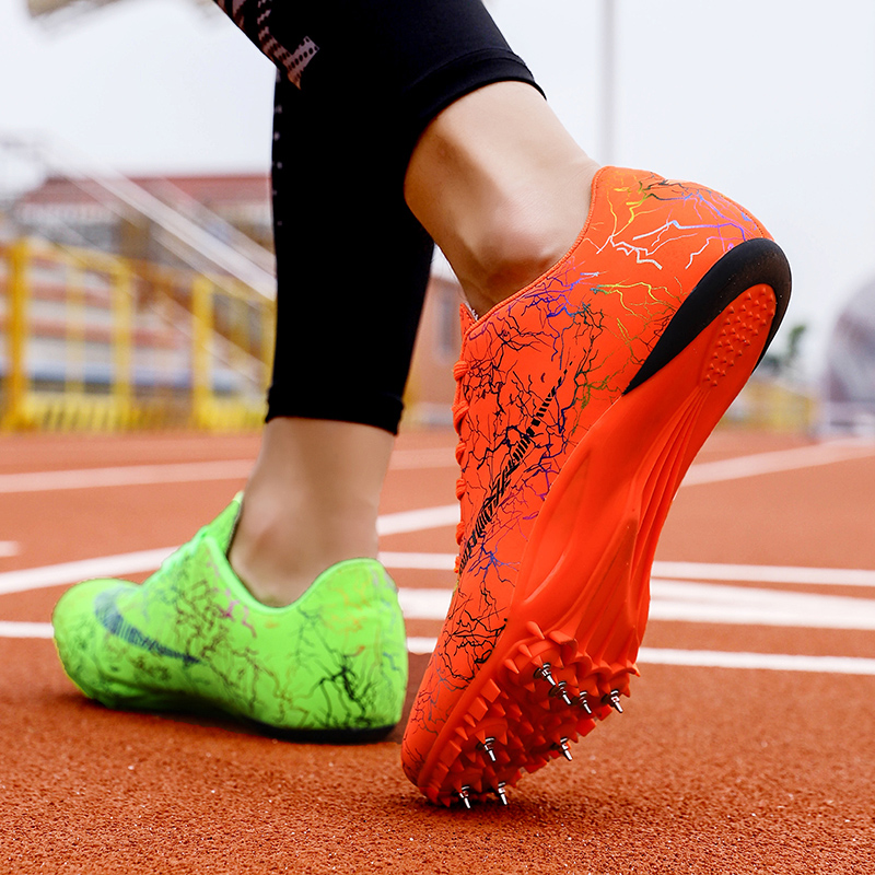 Обувь атлетика. Кроссовки для легкой атлетики. Шиповки легкоатлетические. Шиповки для бега легкая атлетика. Легкоатлетические кроссовки для бега с шипами.