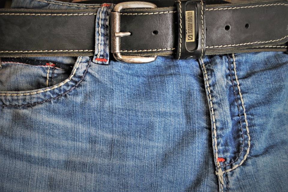 Как выбрать мужской ремень для джинсов?
