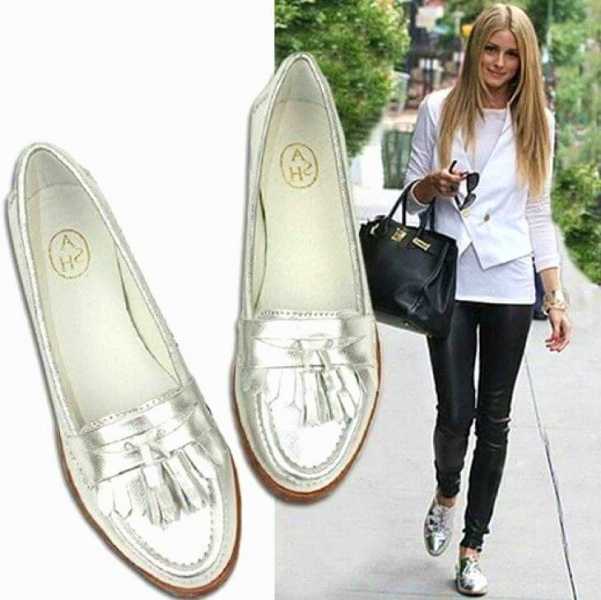 Стильные комбинации: с чем носить серебряные туфли на каблуке женские