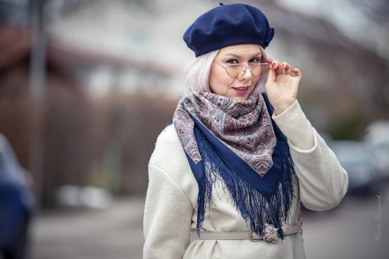 Модные палантины для зимы 2022-2023 года: как красиво завязать на голову и плечи
