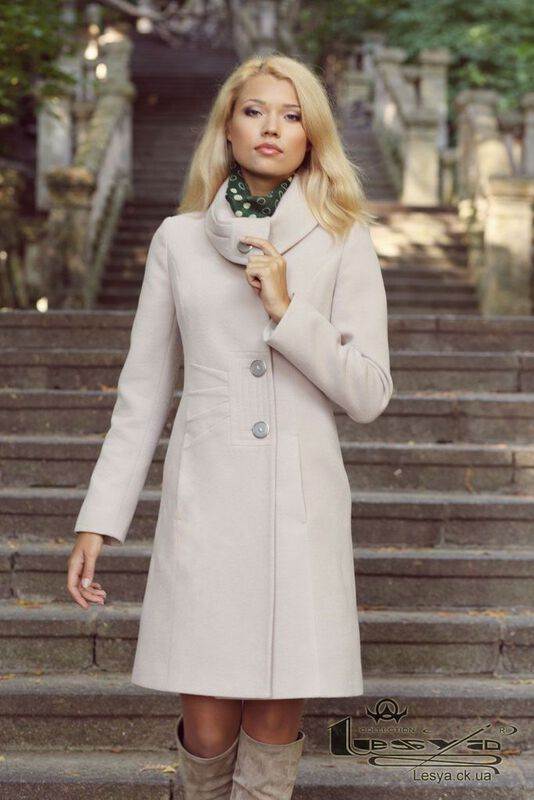 Драповое женское пальто 2022: фото, новинки сезона