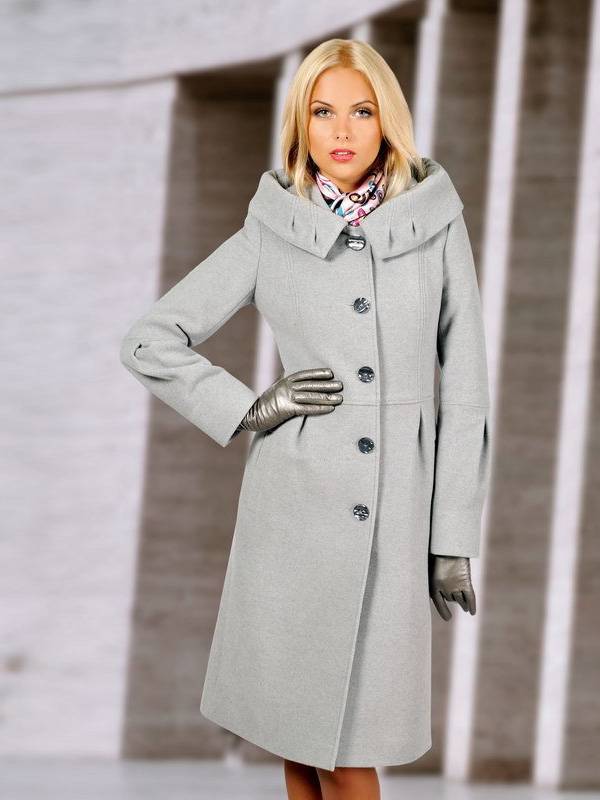Драповое пальто длинное или модное зимнее, как почистить или постирать в домашних условиях, серое или черное с меховым воротником короткой длины и классического фасона