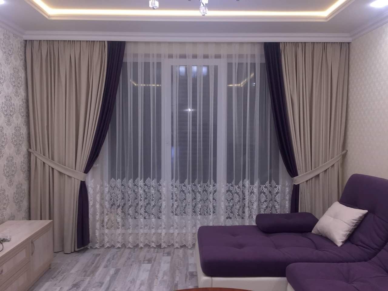 современный дизайн штор гостиной фото