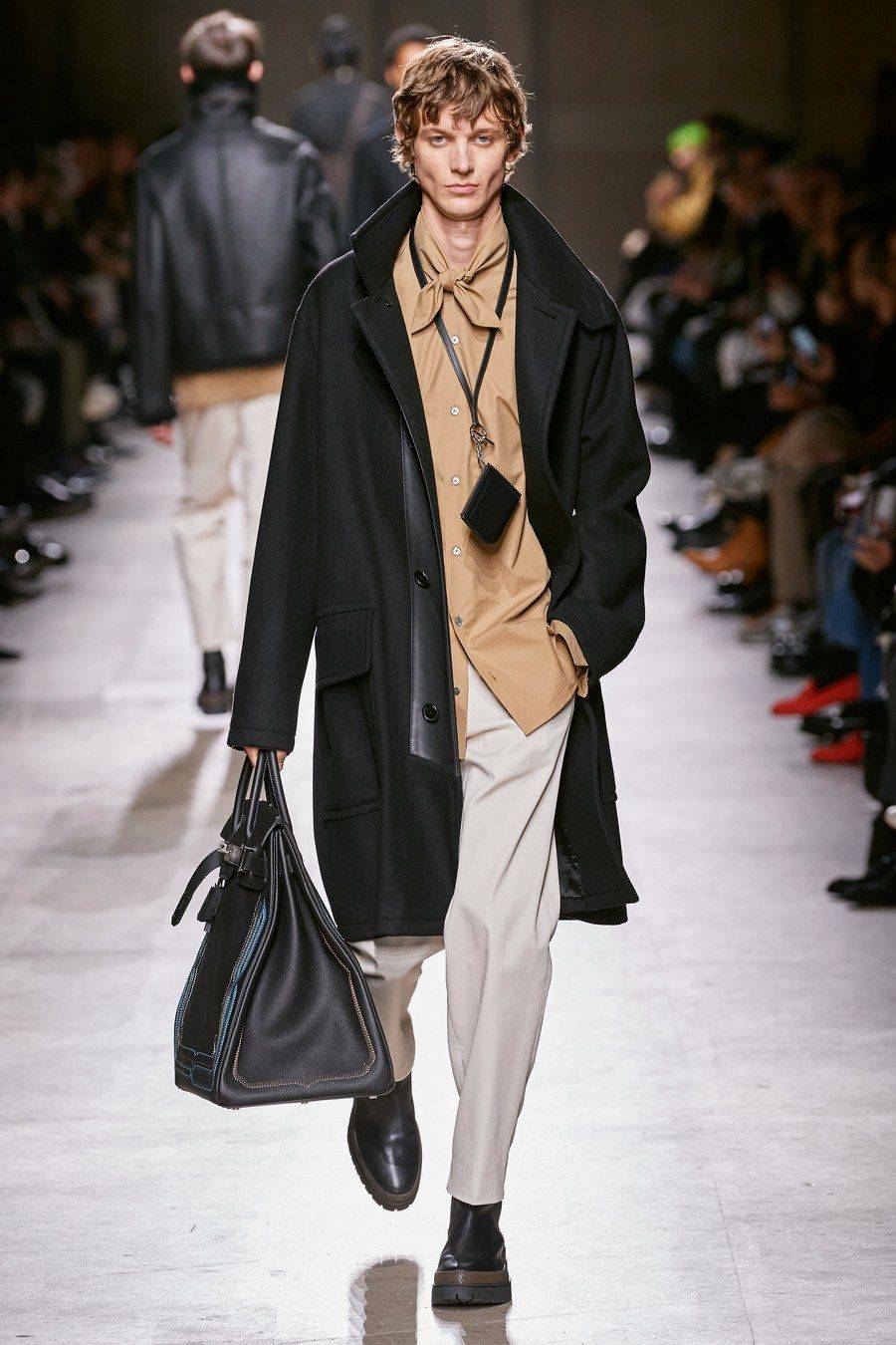 Мода для мужчин осень-зима 2022-2023: фото, идеи, тренды, классика, спорт