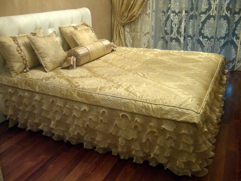 Как самостоятельно сшить покрывало на кровать | iloveremont.ru