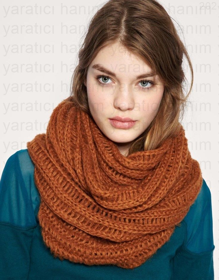 Современный шарф. Вязаные шарфы. Шарфы женские вязаные. Модные вязаные шарфы. Шарф хомут.