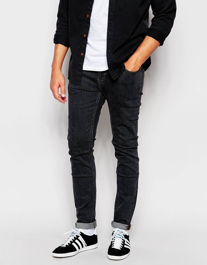 С чем носить мужские джинсы – рекомендации и фото