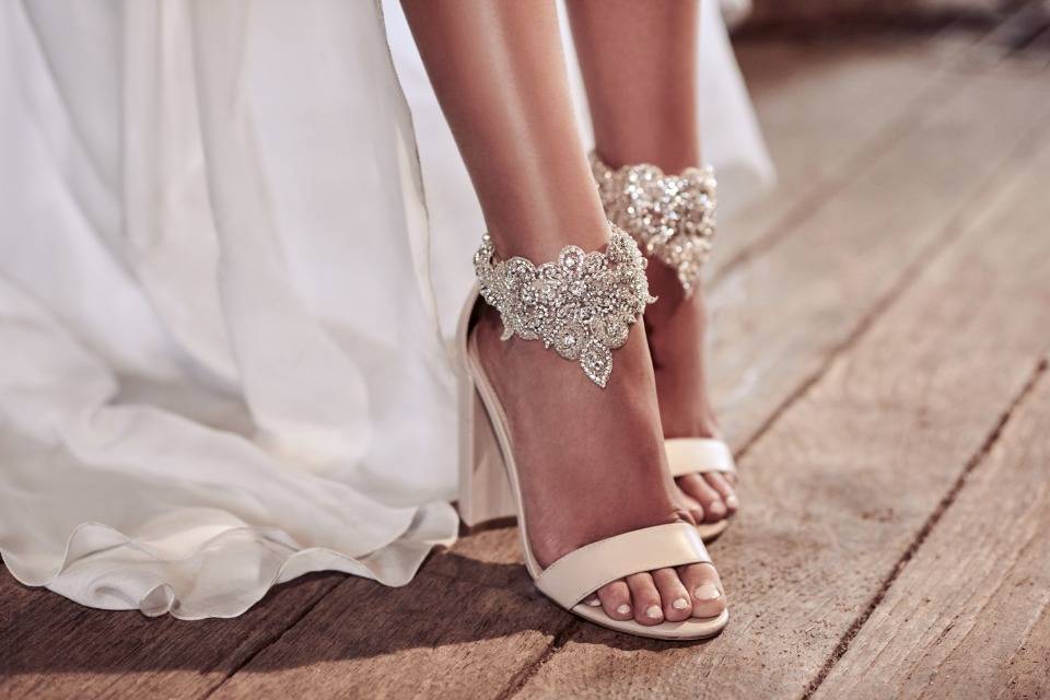 Обувь для свадьбы зимой - фото обуви на свадьбу зимой для невесты, какую купить обувь
