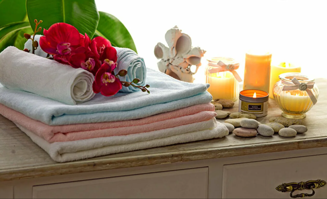 Нежные полотенца. Полотенце махровое. Постельное белье и полотенца. Текстиль полотенца. Текстиль для ванной.