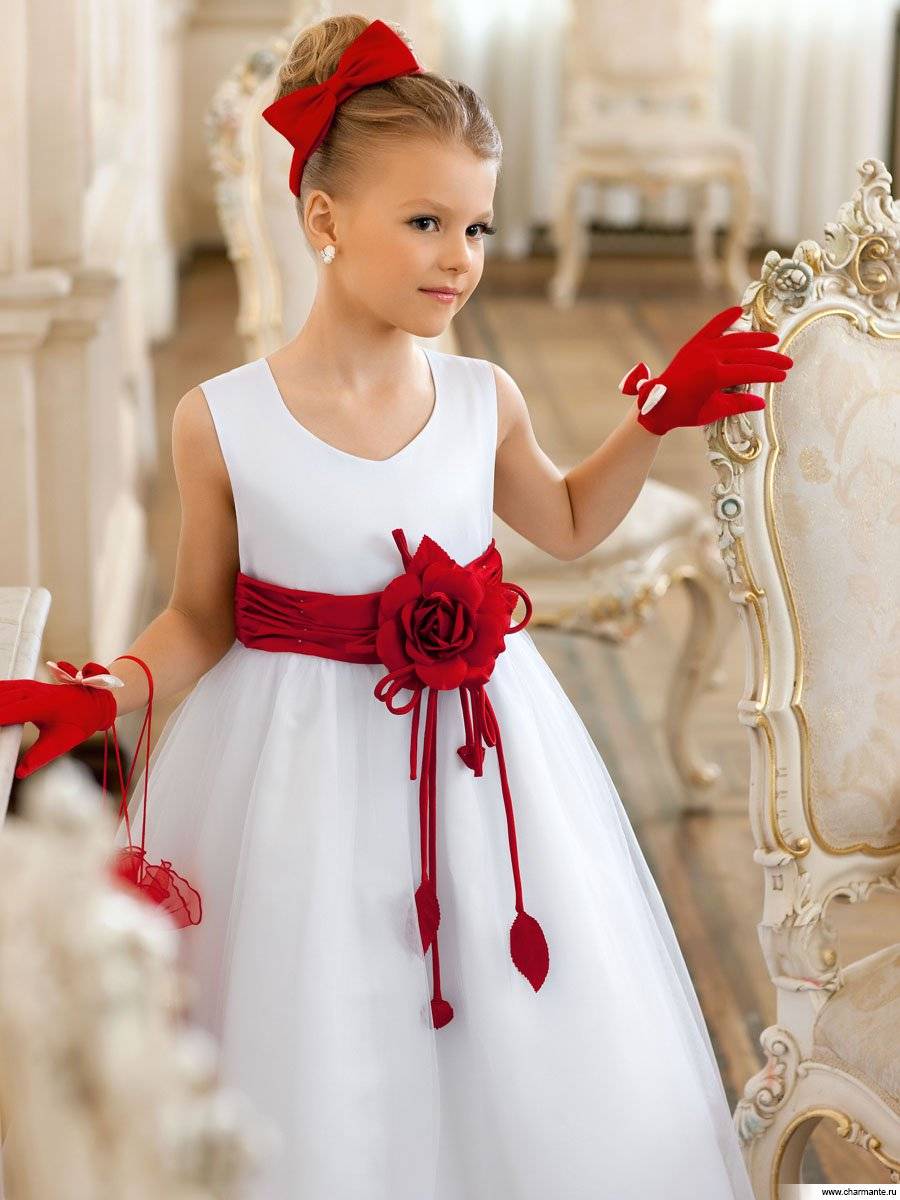 Как выбрать платье для девочки: практические советы любящим родственникам