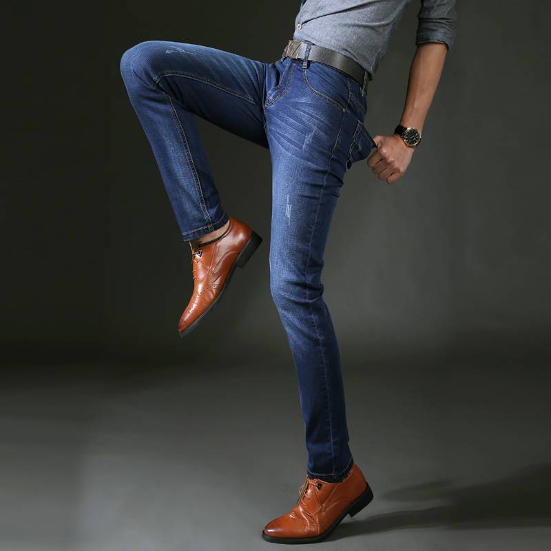 Обувь под мужские джинсы: правила и удачные сочетания