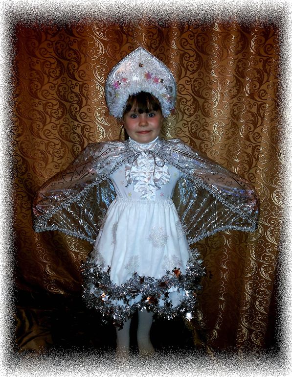 Детские новогодние костюмы своими руками выкройки. как сшить костюм метелицы для новогоднего утренника? какой головной убор подойдет к костюму метелица