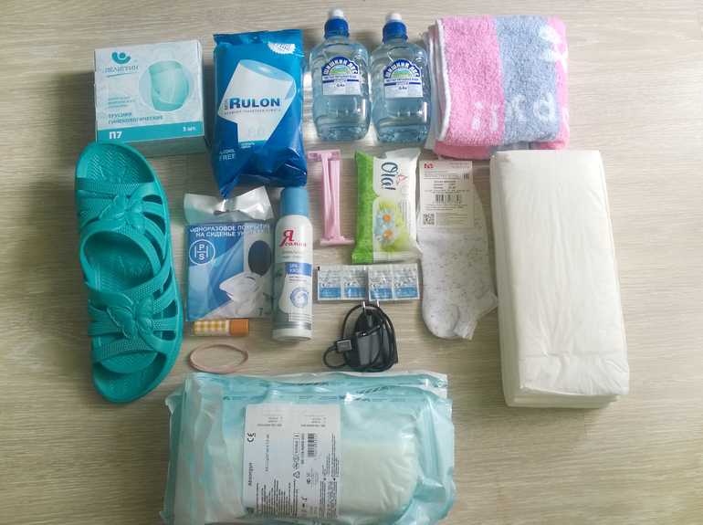3 сумки в роддом: список вещей по пакетам - полезная информация от няня.ру