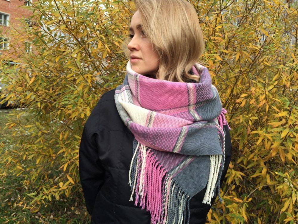 Модные женские шарфы: фото, тренды сезона осень-зима 2021-2022