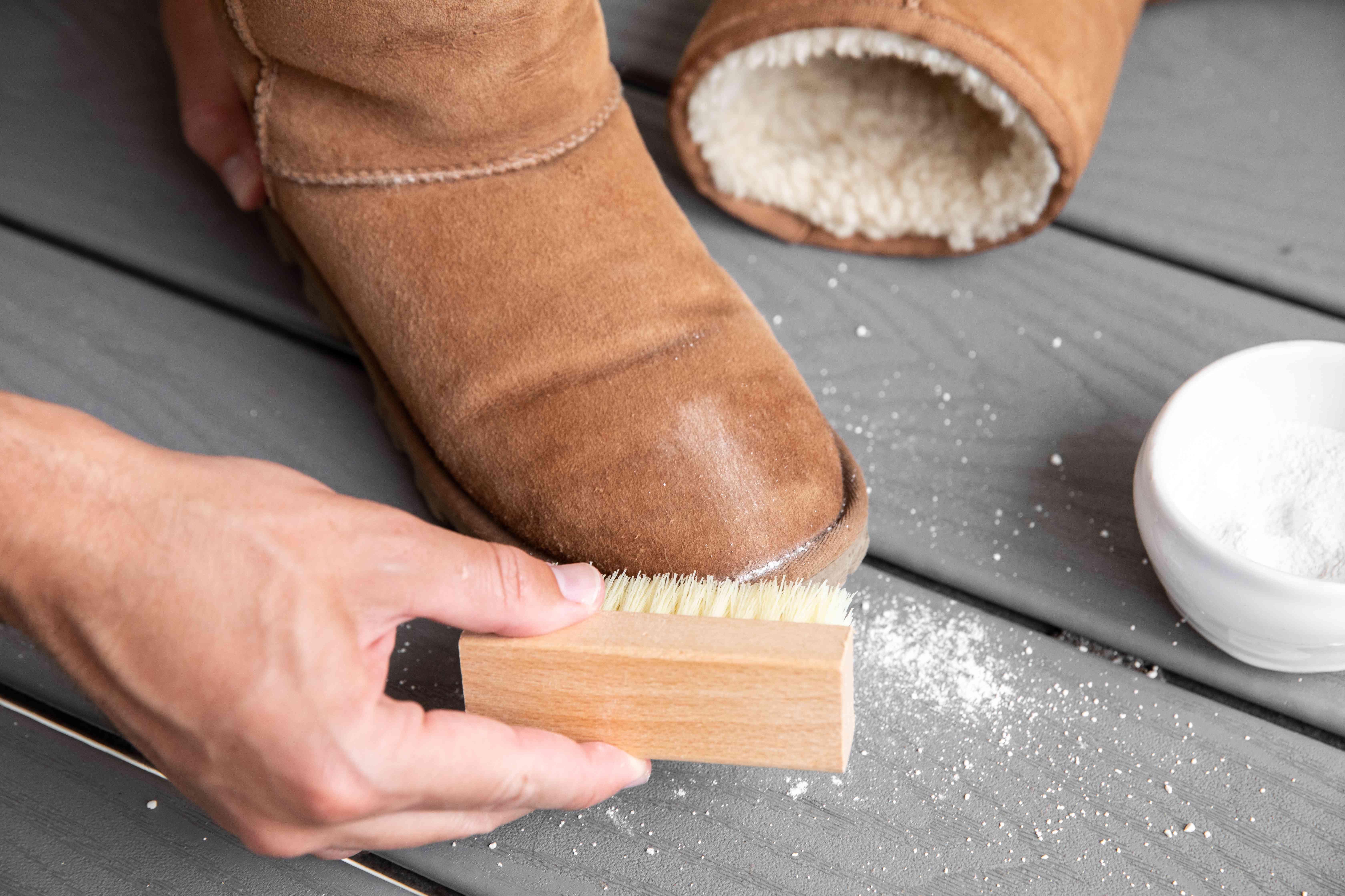 Как почистить липучку на обуви