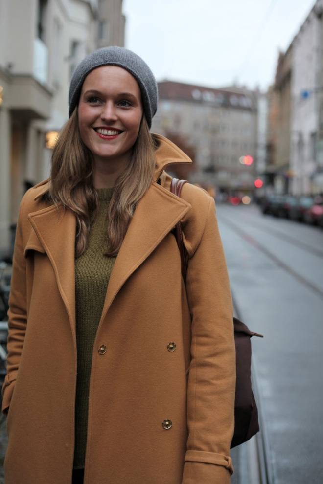 Как выбрать подходящую шапку под женское пальто? про одежду - популярный интернет-журнал