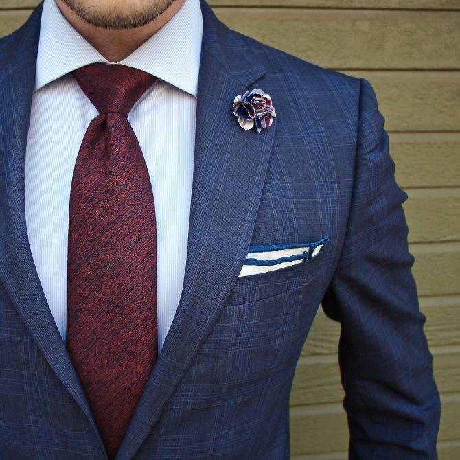 Стильные сочетания галстука с костюмом