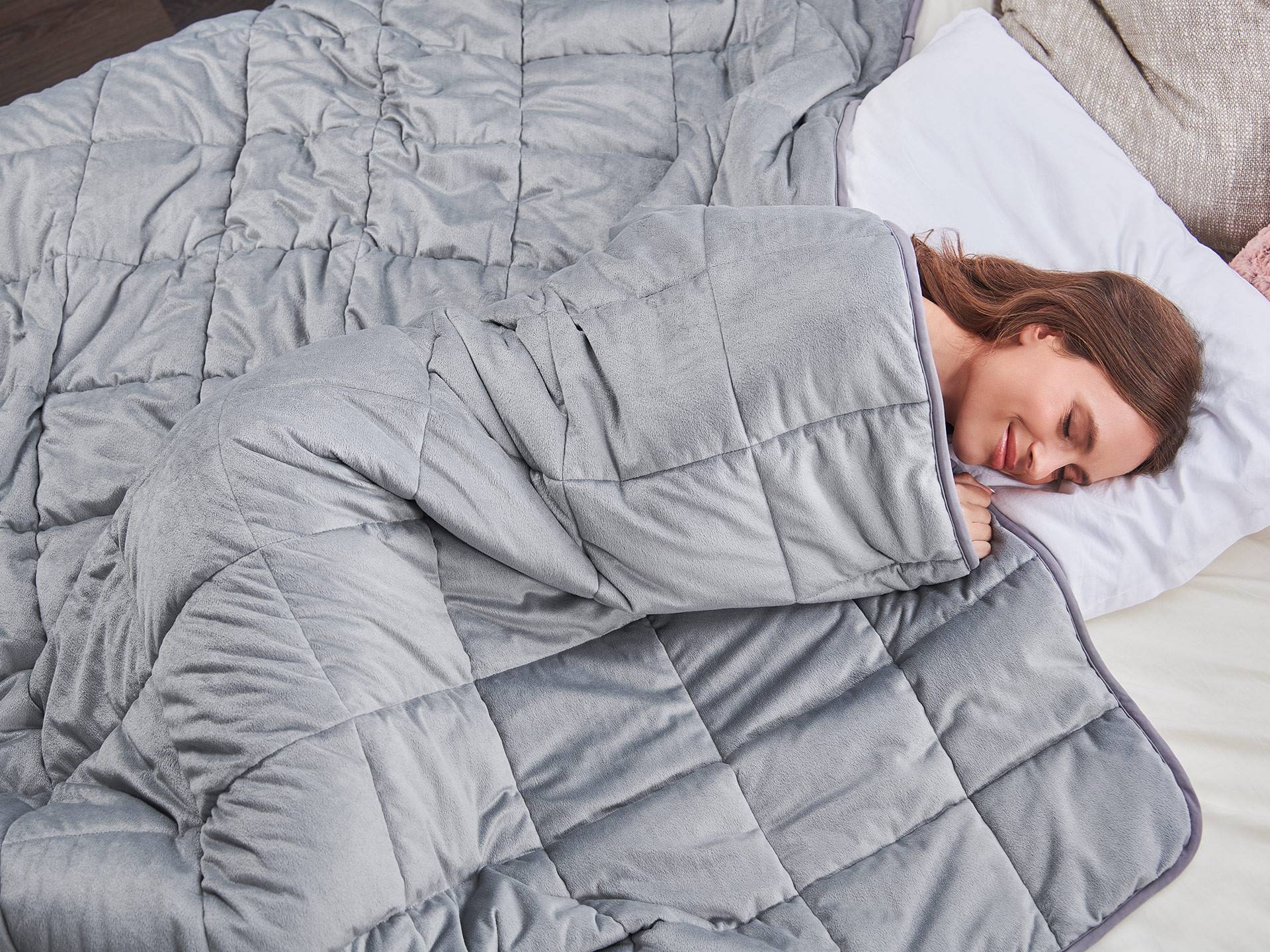 Одеялы. Одеяло дормео. Утяжеленное одеяло 200х200. Тяжелое одеяло. Утяжеленное одеяло для сна.