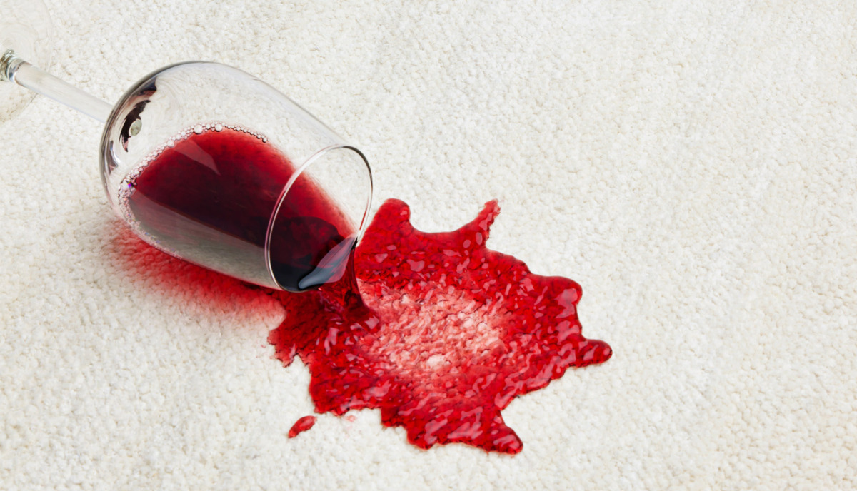 Как удалить пятна красного вина с ткани - wikihow